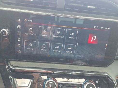 Used 2024 GMC Sierra 2500 AT4 w/ AT4 Premium Plus Package image 46