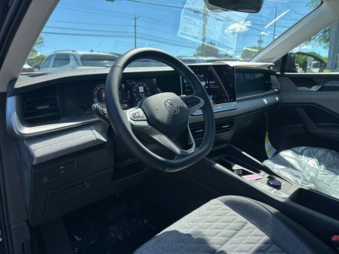 New 2026 Volkswagen Tiguan S AWD/4WD image 11
