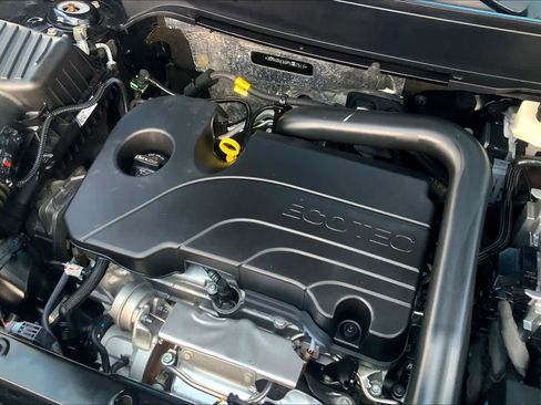 Certified 2023 Chevrolet Equinox LT image 30