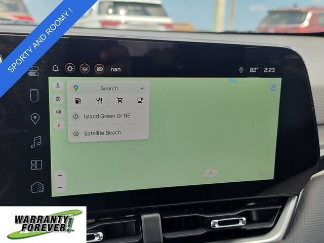 Used 2025 Chevrolet Equinox LT w/ Convenience Package II FWD image 25