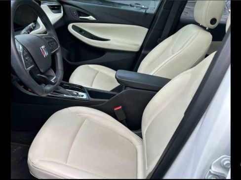 Used 2024 Buick Encore GX Sport Touring w/ Experience Buick Package image 13