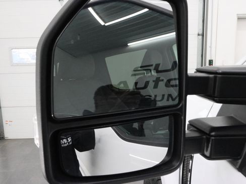 Used 2022 Ford F250 XLT w/ Black Appearance Package image 38