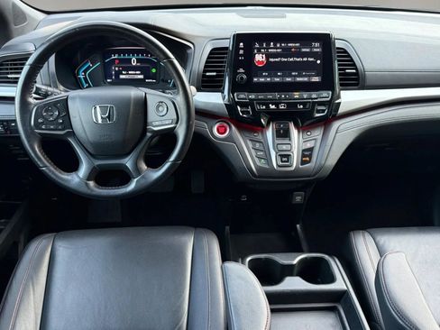 Used 2023 Honda Odyssey Sport image 32