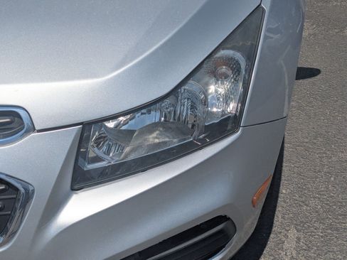 Used 2016 Chevrolet Cruze LS FWD image 14