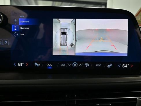 Used 2024 Chevrolet Traverse LS FWD image 22