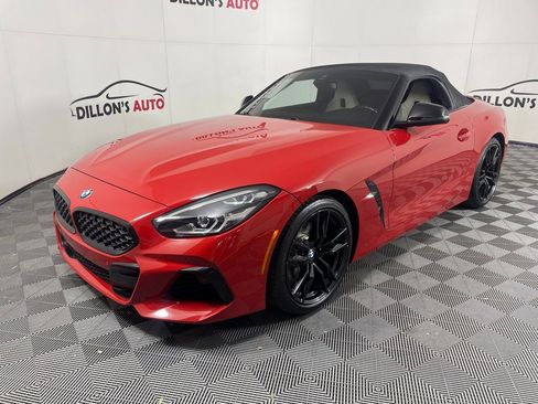 Used 2020 BMW Z4 sDrive30i w/ Premium Package image 2