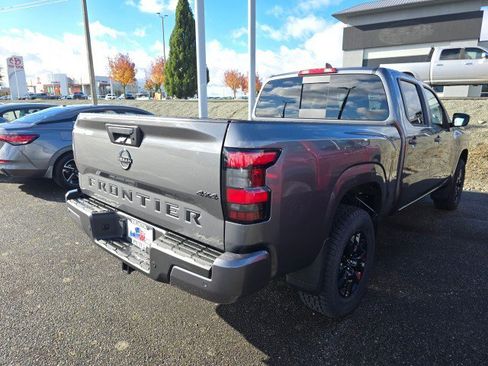 New 2026 Nissan Frontier SV w/ SV Convenience Package image 4