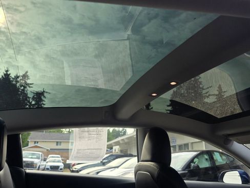 Used 2023 Tesla Model 3 Standard Range RWD image 15
