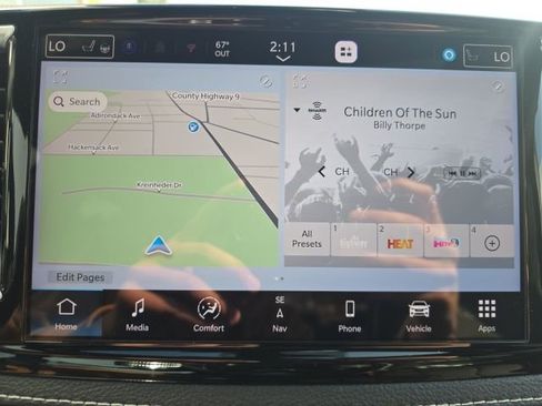 Used 2025 Chrysler Pacifica Limited w/ Trailer Tow Group image 18