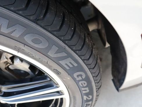 Used 2025 Ford Mustang Premium image 46