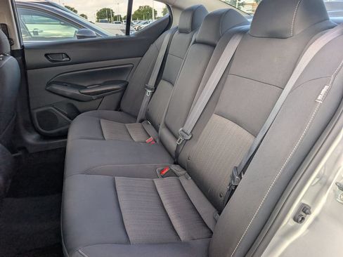 Used 2024 Nissan Altima 2.5 SV FWD image 26