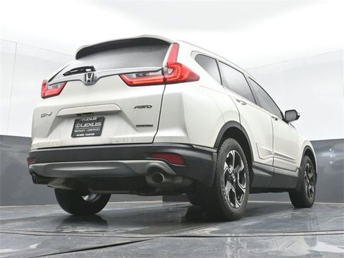 Used 2018 Honda CR-V Touring image 30