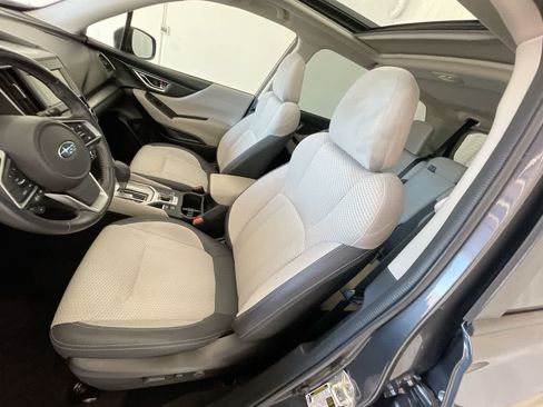Used 2022 Subaru Forester Premium AWD/4WD image 11