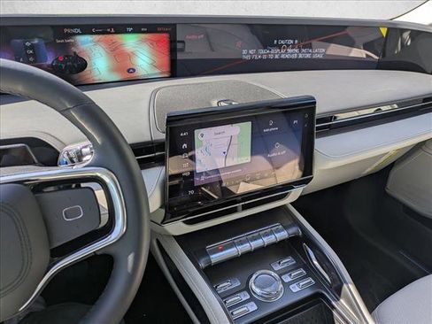 New 2026 Lincoln Nautilus Premier AWD/4WD image 11