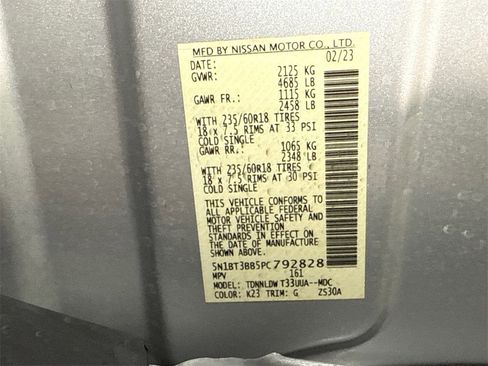 Used 2023 Nissan Rogue SV image 28