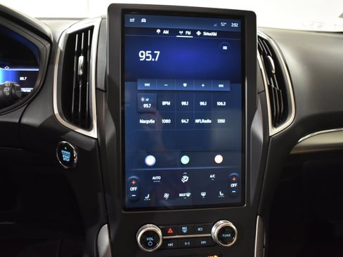 Used 2022 Ford Edge SEL w/ Convenience Package image 23