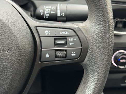 Used 2023 Honda Accord EX image 22