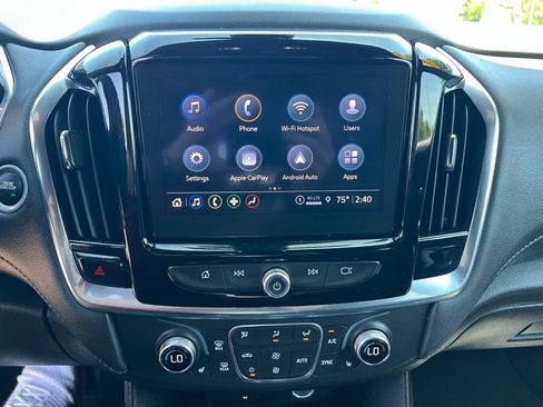 Used 2023 Chevrolet Traverse LT AWD/4WD image 38