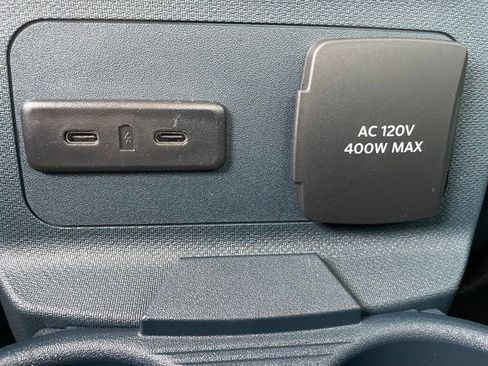 New 2026 Ford Maverick XLT AWD/4WD image 19