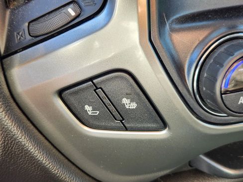 Used 2018 Chevrolet Silverado 1500 LT w/ All Star Edition image 33