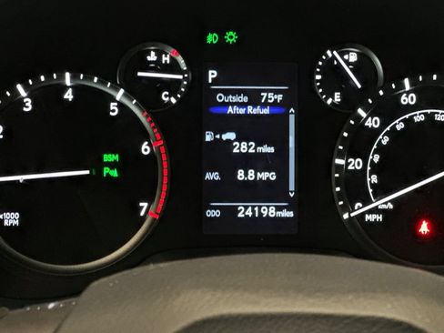 Certified 2023 Lexus GX 460 w/ Black Line Special Edition AWD/4WD image 29