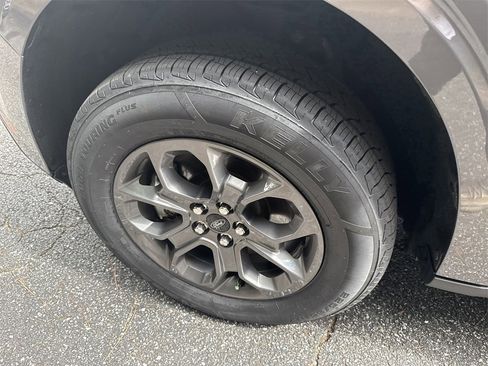 Used 2023 Ford Maverick XLT w/ Equipment Group 300A Standard image 11