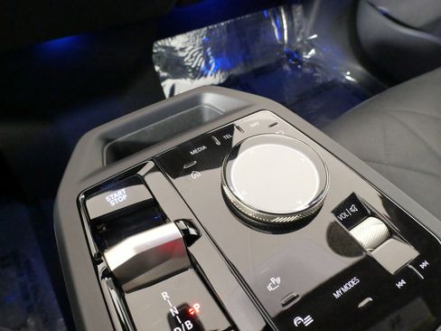 Used 2024 BMW iX xDrive50 w/ Sport Package image 61