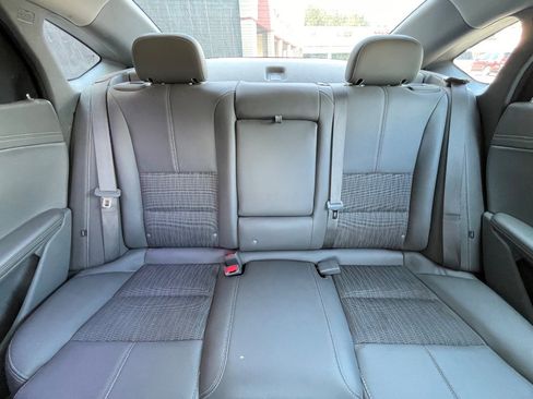 Used 2015 Chevrolet Impala LT FWD image 46