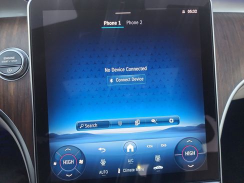 Certified 2025 Mercedes-Benz C 300 4MATIC Sedan image 19