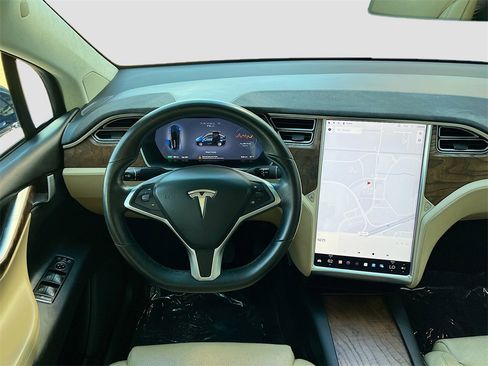 Used 2016 Tesla Model X 75D image 20