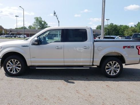 Used 2017 Ford F150 XLT w/ Equipment Group 302A Luxury AWD/4WD image 9