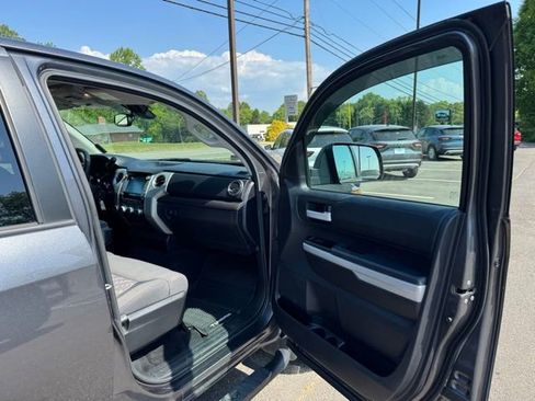 Used 2020 Toyota Tundra SR5 AWD/4WD image 16