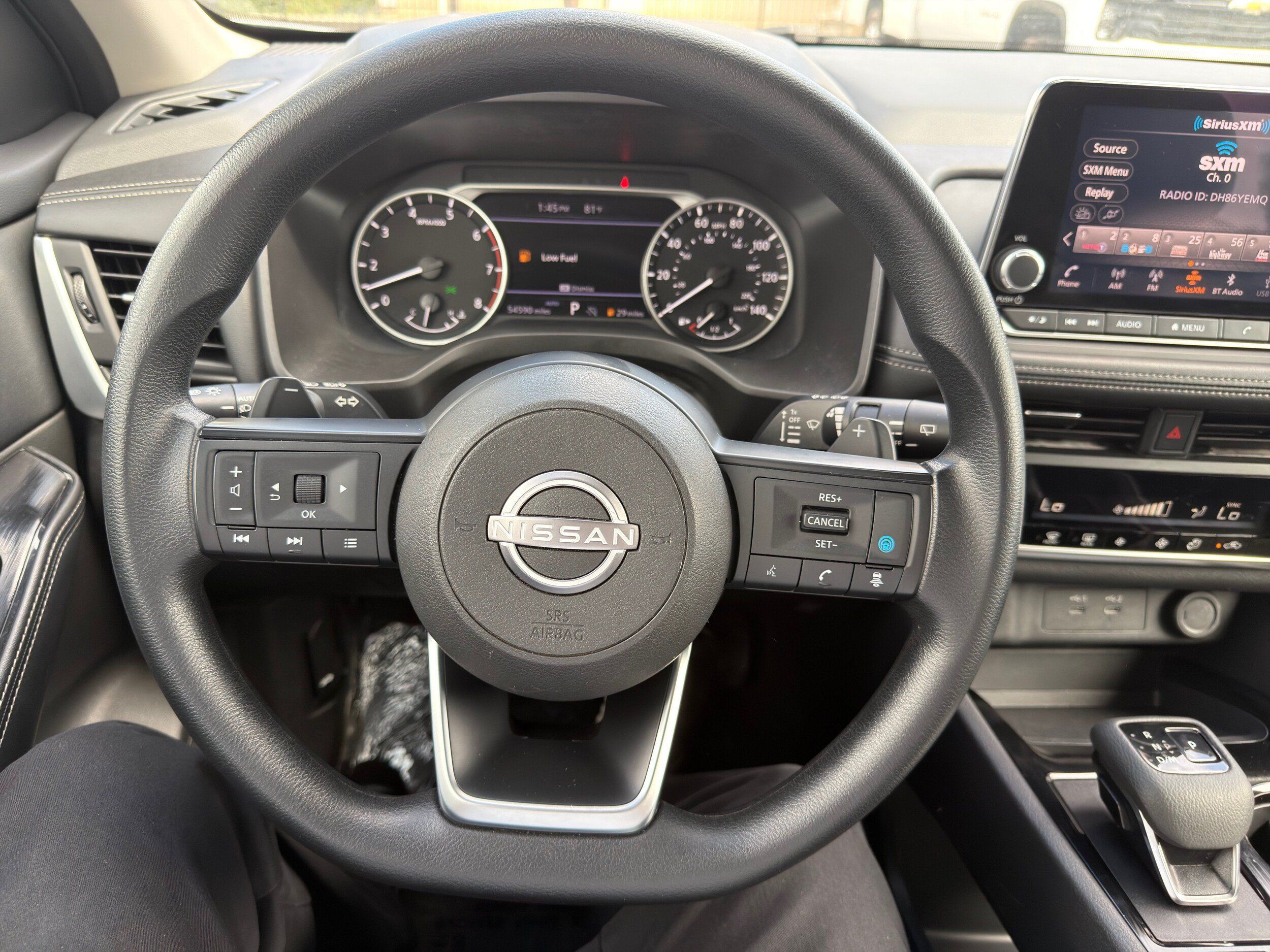 Used 2024 Nissan Rogue SV AWD/4WD image 28