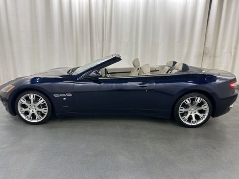 Used 2012 Maserati GranTurismo Convertible image 10