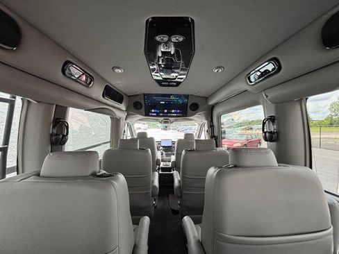 New 2026 Ford Transit 250 148 Medium Roof Extended AWD w/ Exterior Upgrade Package image 3