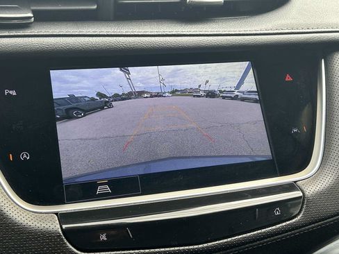Used 2025 Cadillac XT6 Luxury AWD/4WD image 15