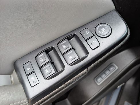 Used 2016 Chevrolet Tahoe LT image 25