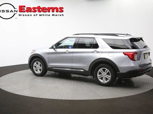 Used 2023 Ford Explorer XLT RWD image 57