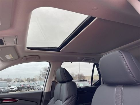 New 2025 Honda Pilot Touring image 23