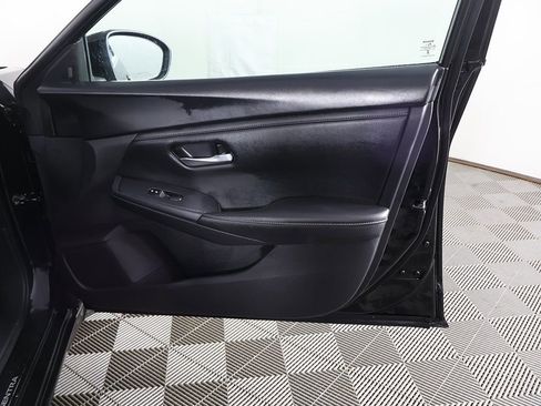 Used 2024 Nissan Sentra SV image 19