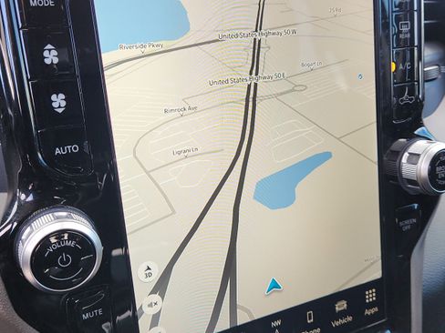 Used 2024 RAM 3500 Laramie image 21