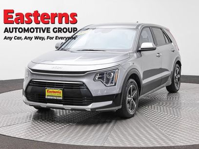 Used 2025 Kia Niro LX