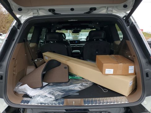 New 2026 Kia EV9 GT-Line image 8