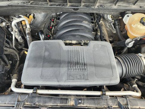 Used 2021 Chevrolet Tahoe LT RWD image 34