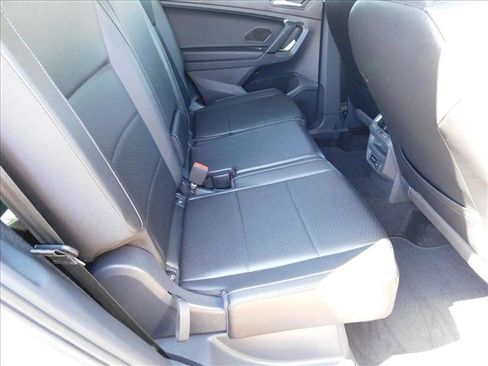 Used 2019 Volkswagen Tiguan SE FWD image 26