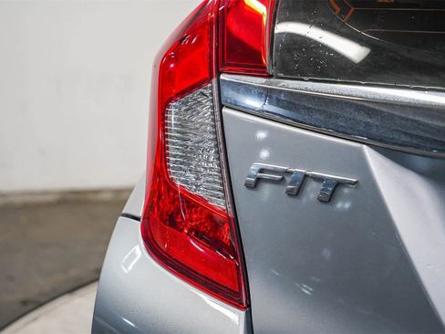 Used 2018 Honda Fit EX-L image 11