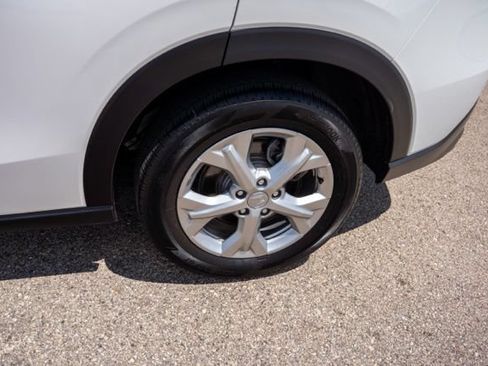 Used 2025 Honda HR-V LX image 12