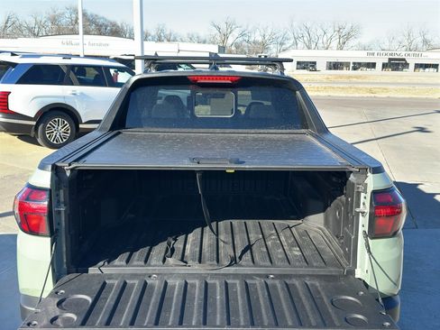 Used 2023 Hyundai Santa Cruz SEL Premium image 11