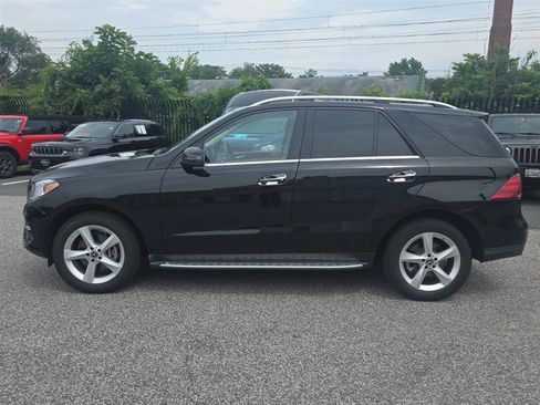 Used 2018 Mercedes-Benz GLE 350 4MATIC image 4