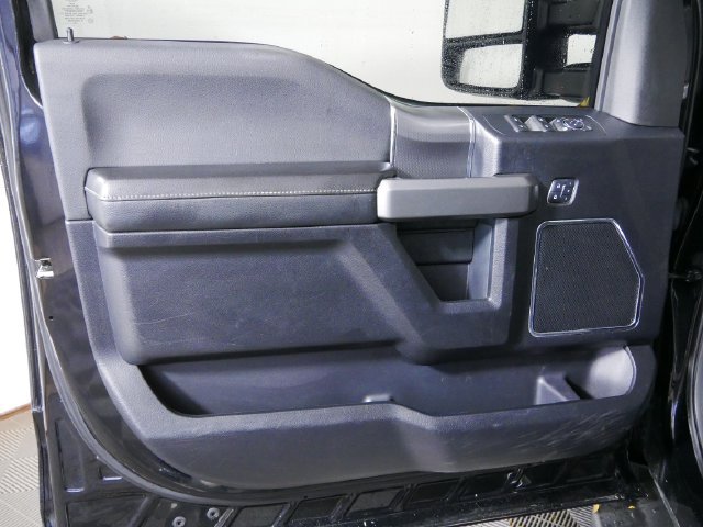 Used 2016 Ford F150 Lariat w/ Equipment Group 502A Luxury AWD/4WD image 15